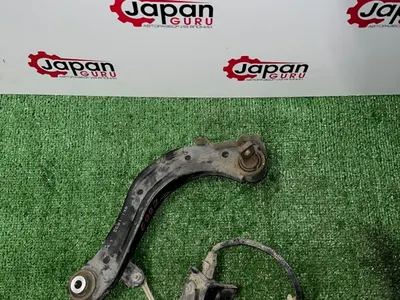 Рычаг серповидный honda civic 8 FD1 R18 2009 задн. (б/у)