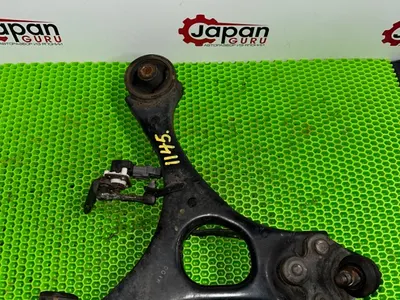 Рычаг подвески нижний honda civic 8 FD3 LDA 2010 перед. прав. (б/у)