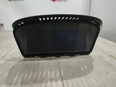 Консоль магнитофона bmw 3 E90 N46 2011 (б/у)
