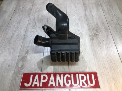 Резонатор воздушного фильтра honda civic 4d 8 R18 2008 (б/у)