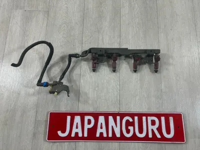 Топливная рампа с форсунками Mazda 3 BK СЕДАН ZY 2004 (б/у)