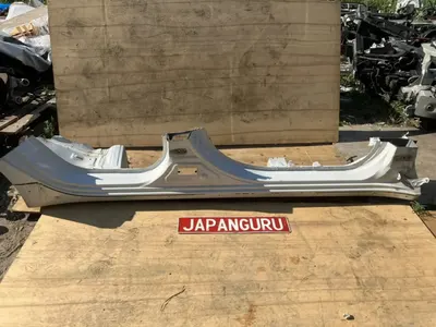 Порог кузова Mitsubishi Lancer 10 4B11 2.0 2009 прав. (б/у)