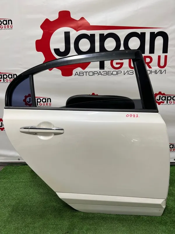 Дверь боковая honda civic 8 FD1 R18 2009 задн. прав. (б/у)