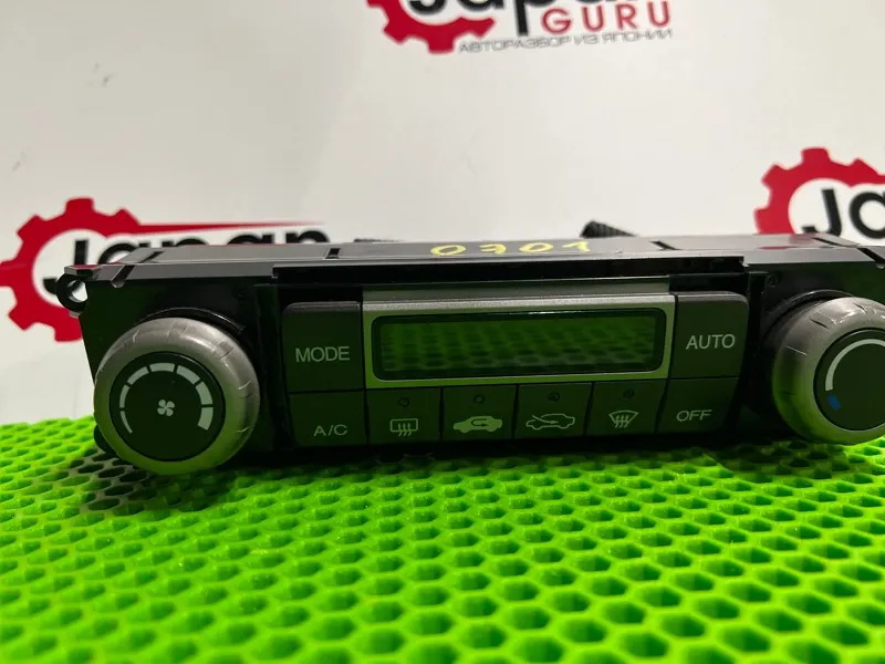 Блок управления климат-контролем honda civic 8 FD LDA 2011 перед. (б/у)