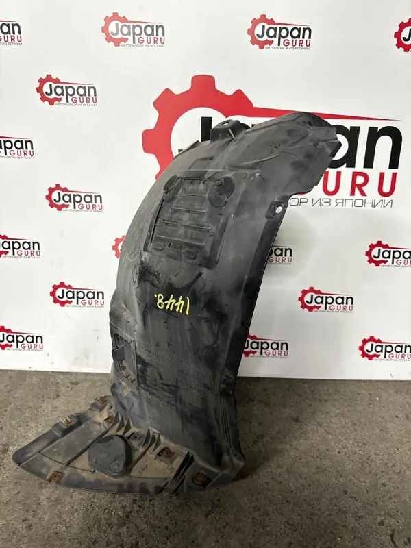 Подкрылок bmw 3 E90 N46 2011 перед. лев. (б/у)