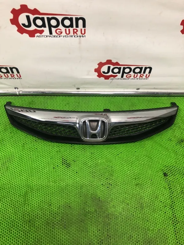 Решетка радиатора honda civic 8 FD3 LDA 2010 (б/у)