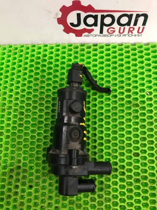 Помпа водяная дополнительная honda civic 8 FD3 LDA 2010 (б/у)