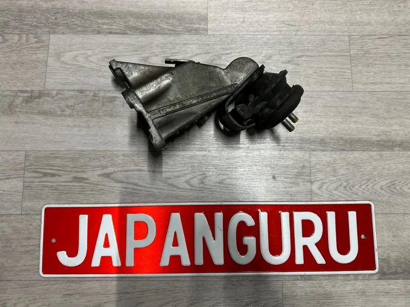 Подушка двигателя Suzuki Grand Vitara JT J20A 2006 (б/у)