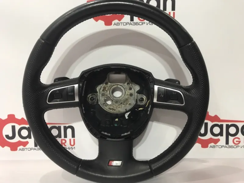 Руль audi a4 B8 2.0 CDNC 2011 (б/у)