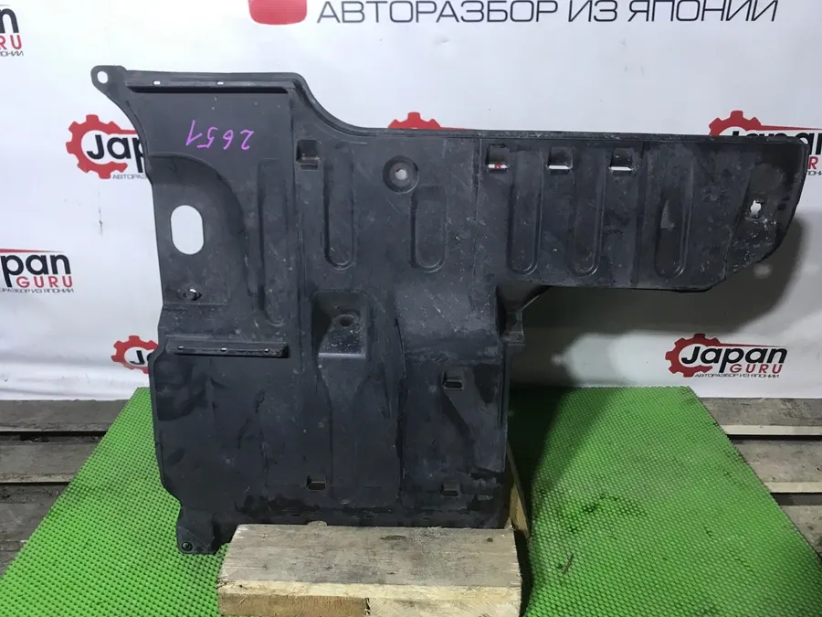 Защита днища кузова honda civic 8 LDA 2006 лев. (б/у)