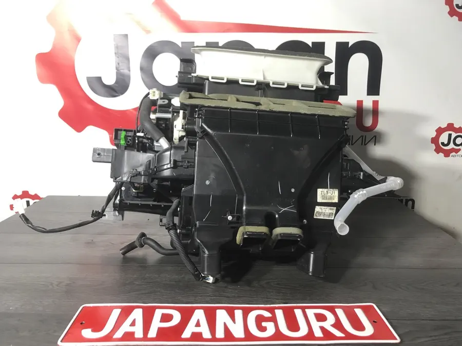 Корпус печки honda accord 8 K24A 2009 (б/у)