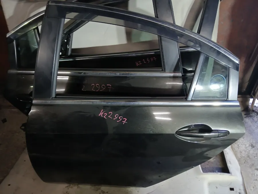 Дверь боковая Mazda 6 GH СЕДАН LF 2009 задн. лев. (б/у)