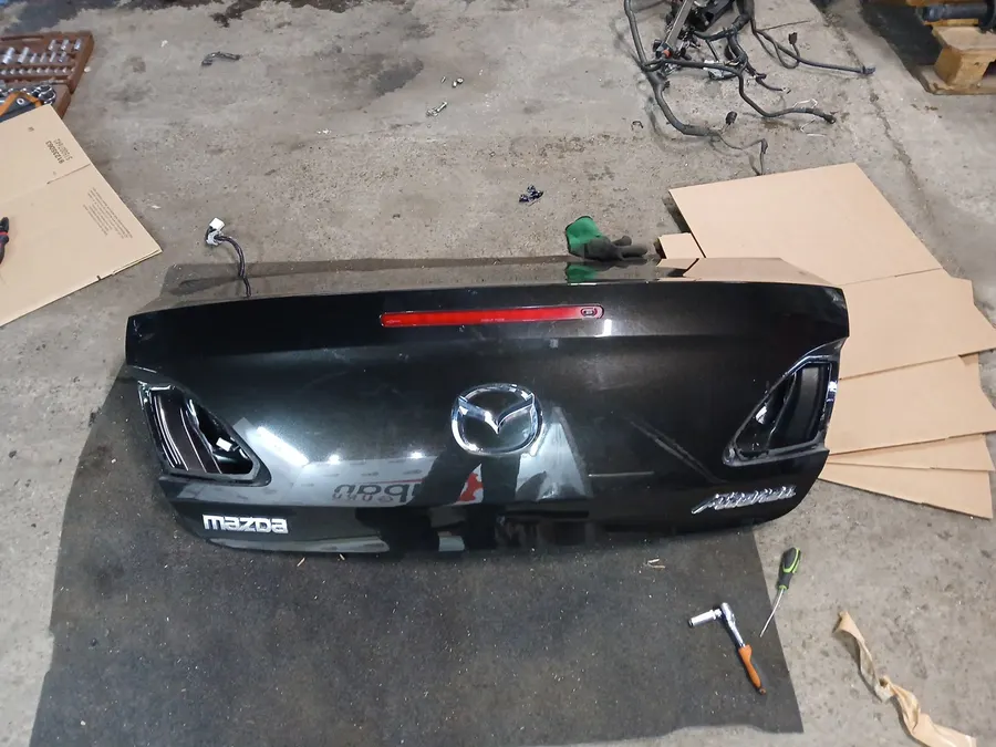 Крышка багажника Mazda 6 GH СЕДАН LF 2009 (б/у)