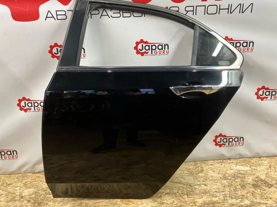 Дверь боковая honda accord 8 K24A 2010 задн. лев. (б/у)