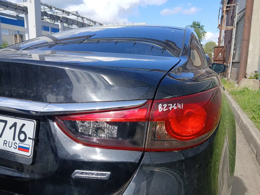 Фонарь задний Mazda 6 GJ СЕДАН SH 2013 задн. прав. (б/у)