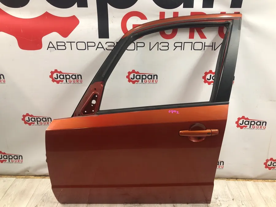 Дверь боковая Suzuki Sx4 SX4 J20A 2007 перед. лев. (б/у)
