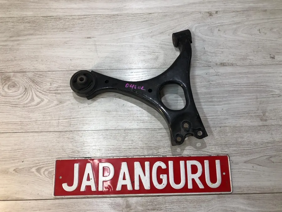 Рычаг подвески нижний honda civic 4d 8 R18 2008 перед. лев. (б/у)