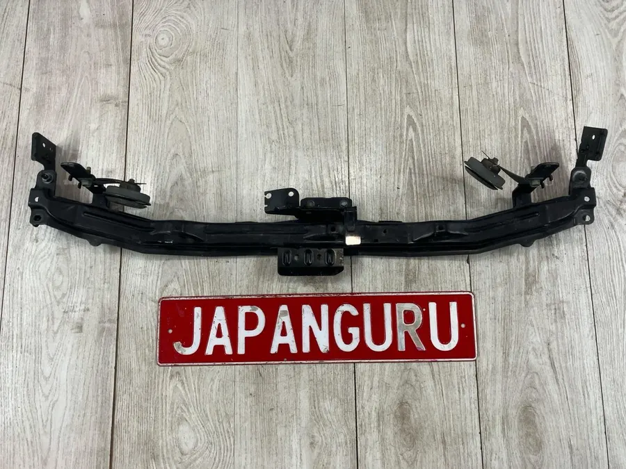Верхняя планка телевизора nissan teana J32 QR25DE 2008 перед. (б/у)