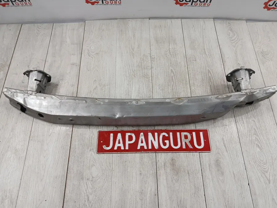 Усилитель бампера honda civic 4d 8 R18 2008 перед. (б/у)