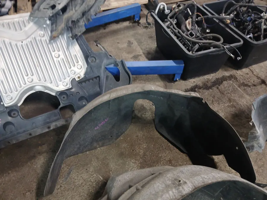 Подкрылок nissan teana J32 VQ25 2010 задн. прав. (б/у)