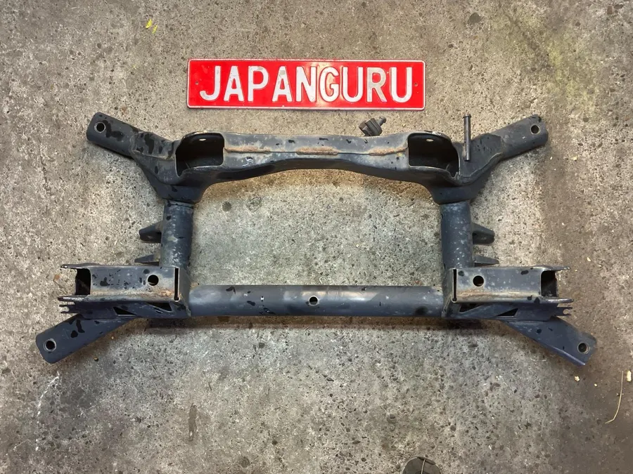 Подрамник mitsubishi outlander GF7W 4J11 2.0 2014 задн. (б/у)