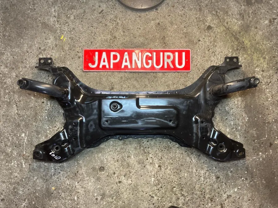Подрамник mitsubishi outlander GF7W 4J11 2.0 2014 перед. (б/у)