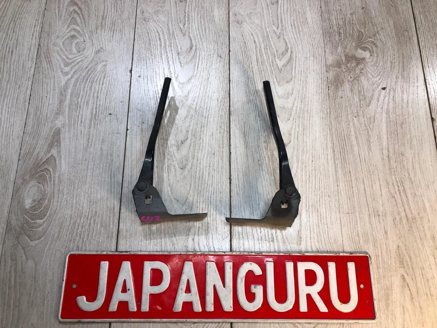 Петля капота honda accord 8 K24A 2010 (б/у)