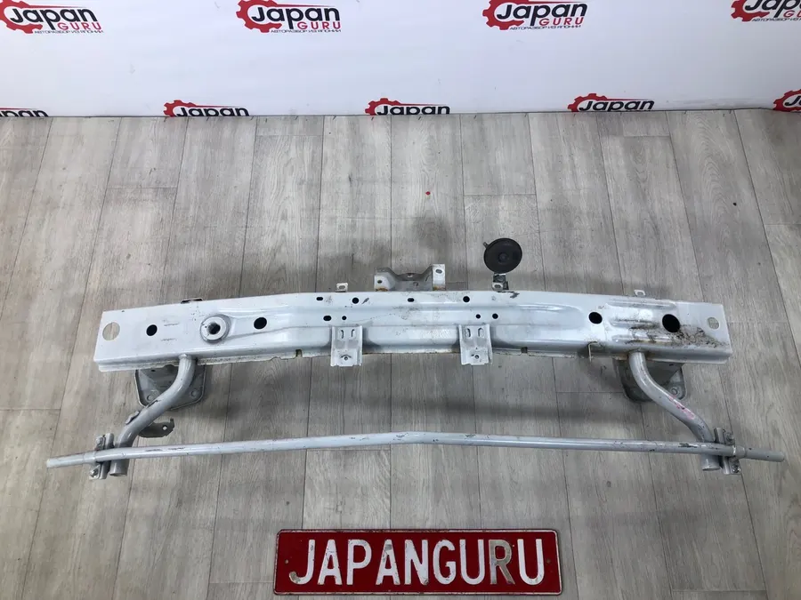 Усилитель бампера mitsubishi Lancer 10 4J10 1.8 2013 перед. (б/у)
