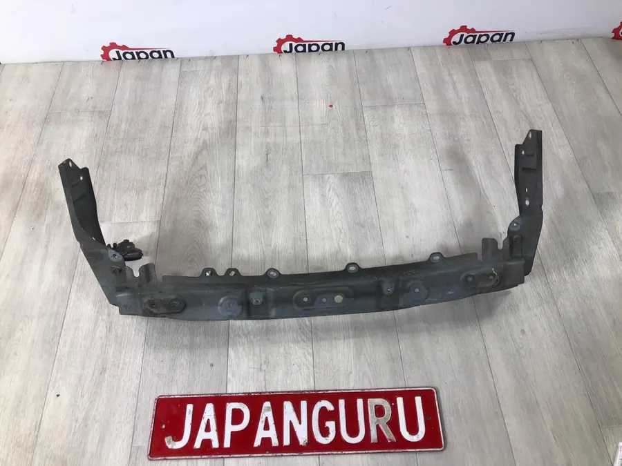 Верхняя планка телевизора mitsubishi outlander GF8W 4J12 2013 перед. (б/у)