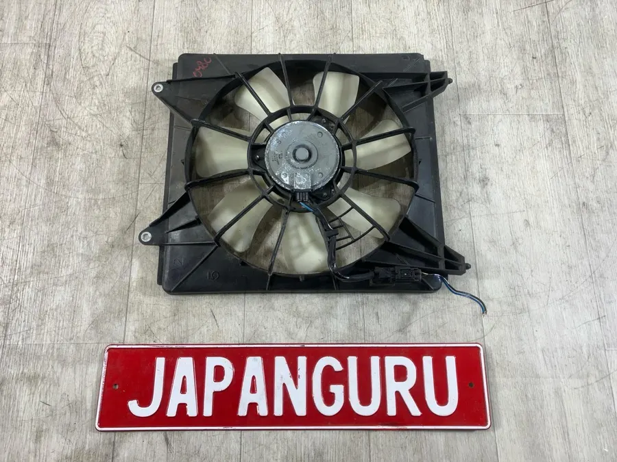 Вентилятор охлаждения радиатора honda civic 4d 8 R18 2008 (б/у)