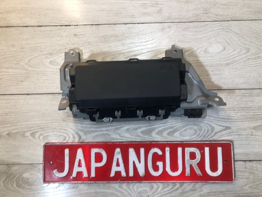 Подушка безопасности в колени mitsubishi Lancer 10 4B11 2.0 2007 (б/у)