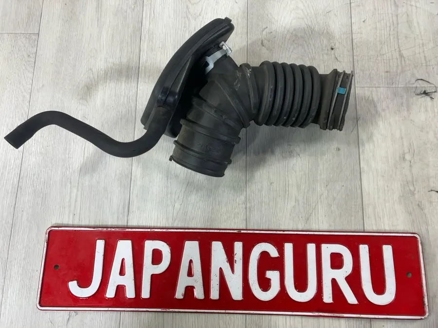 Патрубок воздушного фильтра mitsubishi outlander GF7W 4J11 2.0 2014 (б/у)
