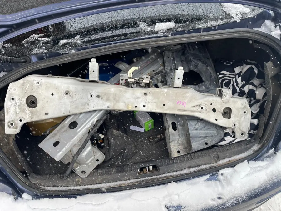 Верхняя планка телевизора mitsubishi Lancer 10 4B10 1.8 2010 (б/у)