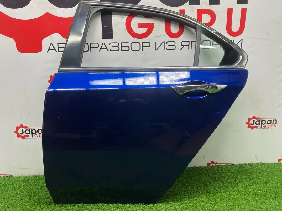 Дверь боковая honda accord 8 K24A 2011 задн. лев. (б/у)